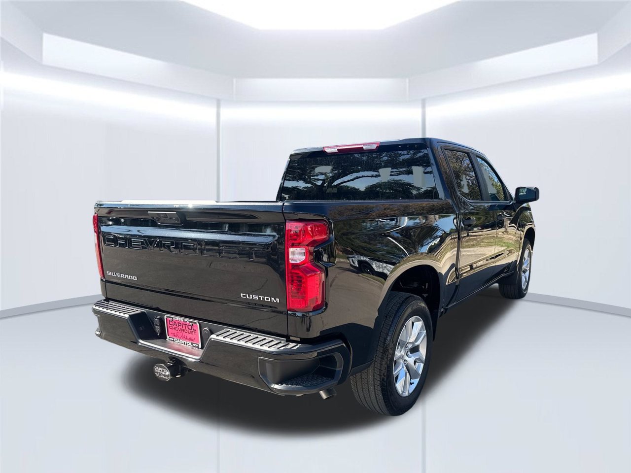2026 Chevrolet Silverado 1500 Custom - Photo 6