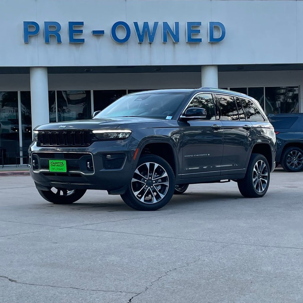 Used 2023 Jeep Grand Cherokee Overland 4x4 SUV