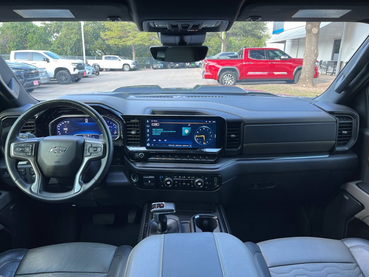 2024 Chevrolet Silverado 1500 ZR2 - Photo 13