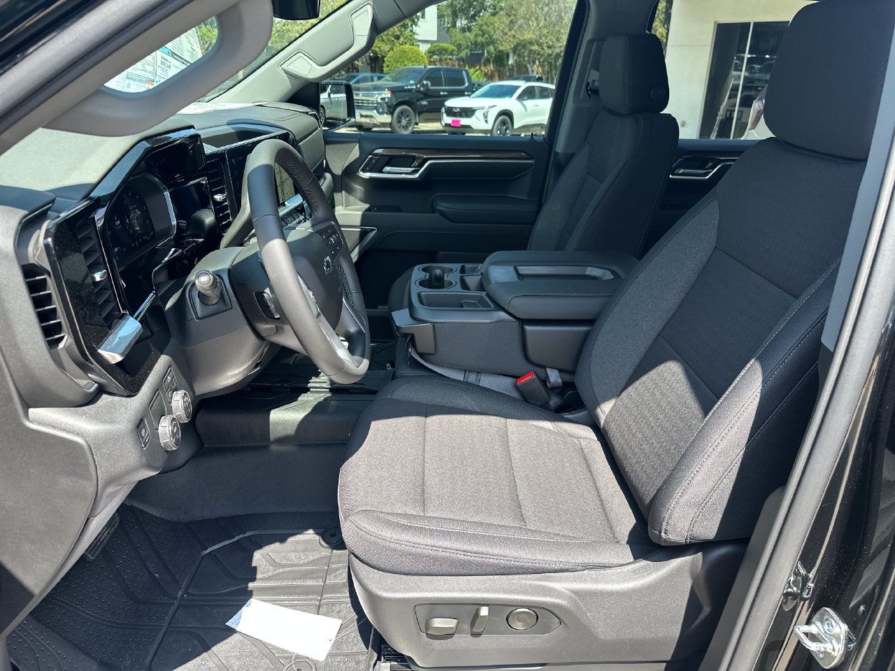 2026 Chevrolet Silverado 1500 RST - Photo 9