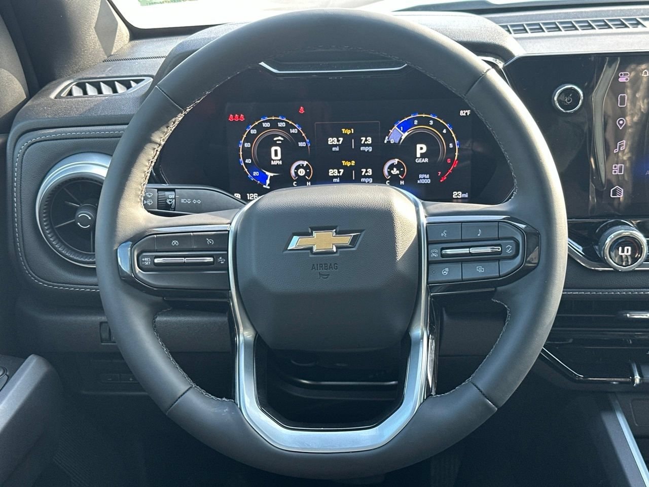 2026 Chevrolet Colorado LT - Photo 17