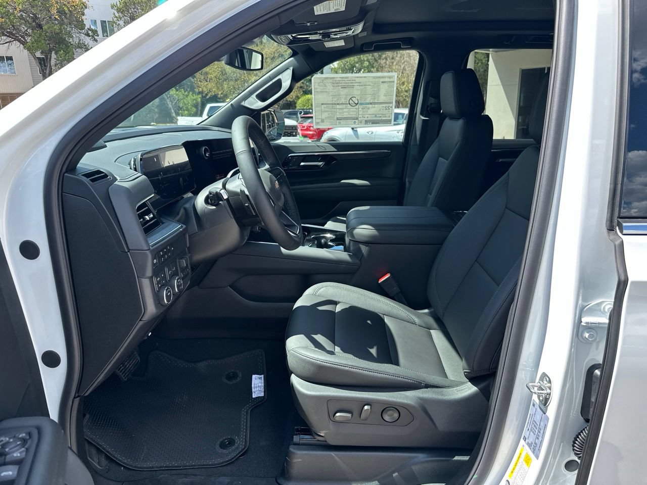 2026 Chevrolet Tahoe LT, photo 10