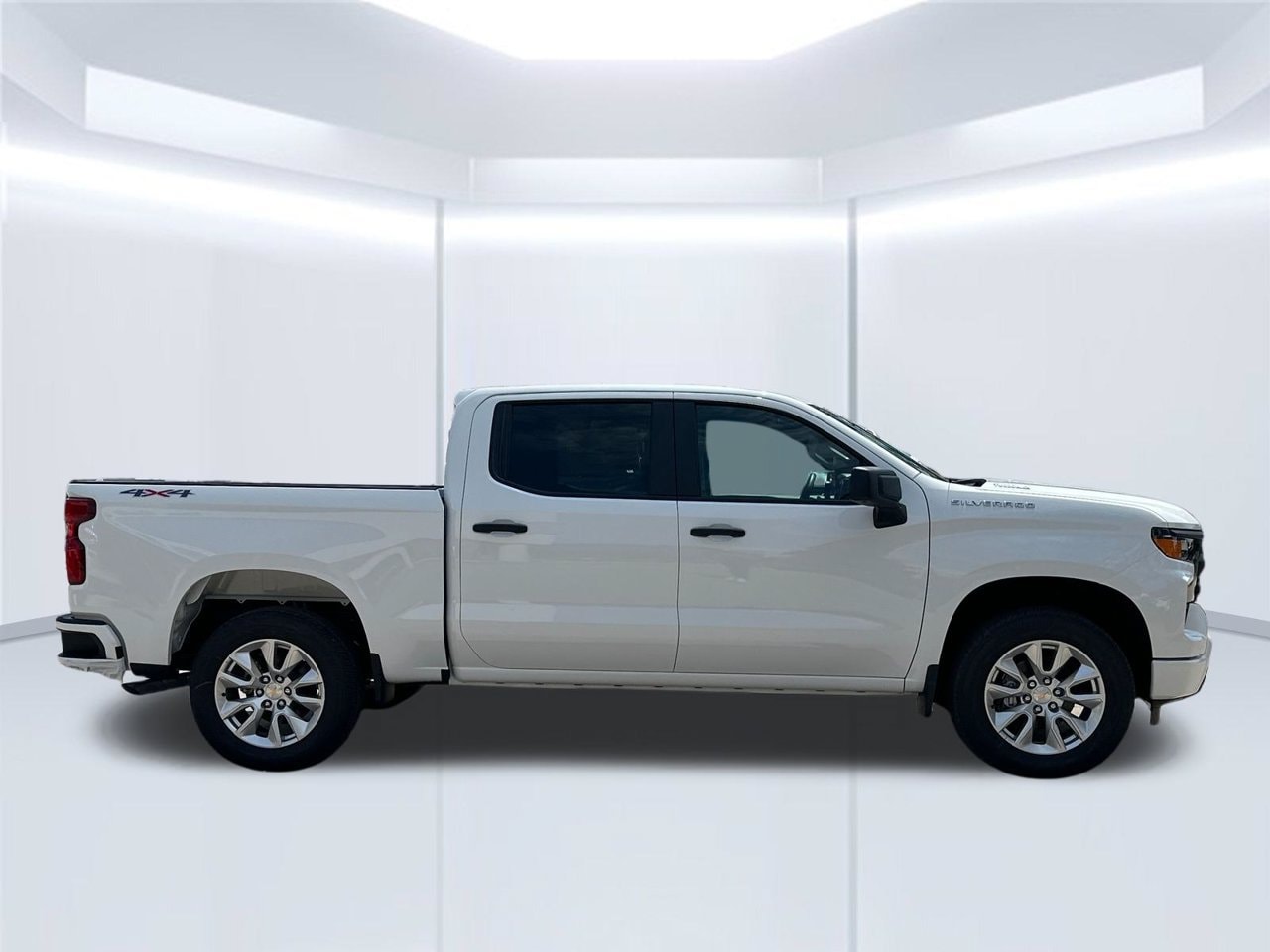 2026 Chevrolet Silverado 1500 Custom - Photo 6