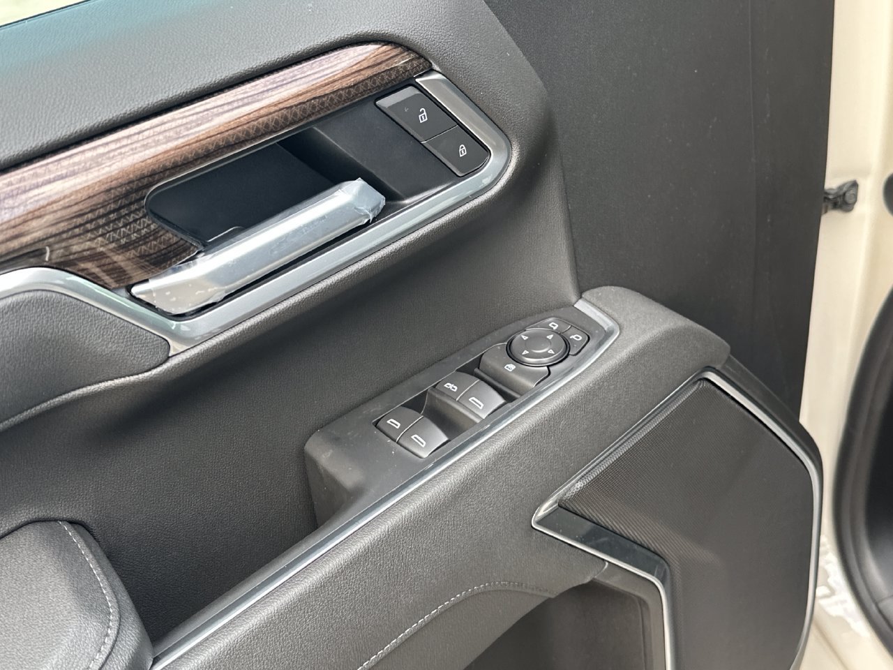 2026 Chevrolet Silverado 1500 RST - Photo 20