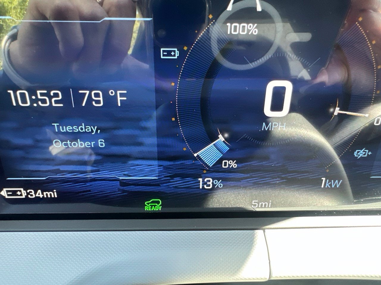 2027 Chevrolet Bolt LT, photo 16