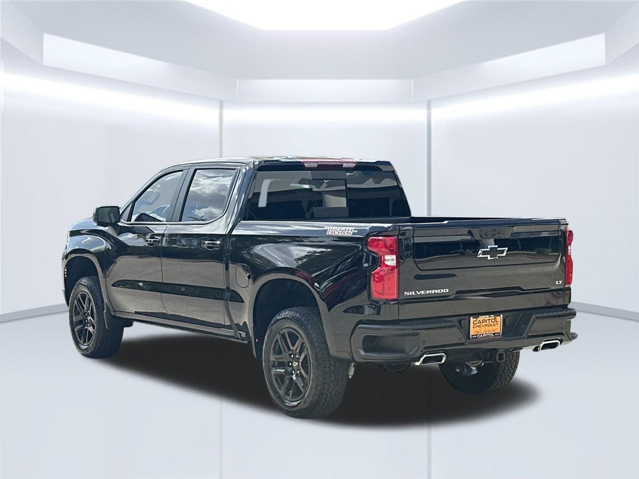 2026 Chevrolet Silverado 1500 LT Trail Boss Truck, photo 3