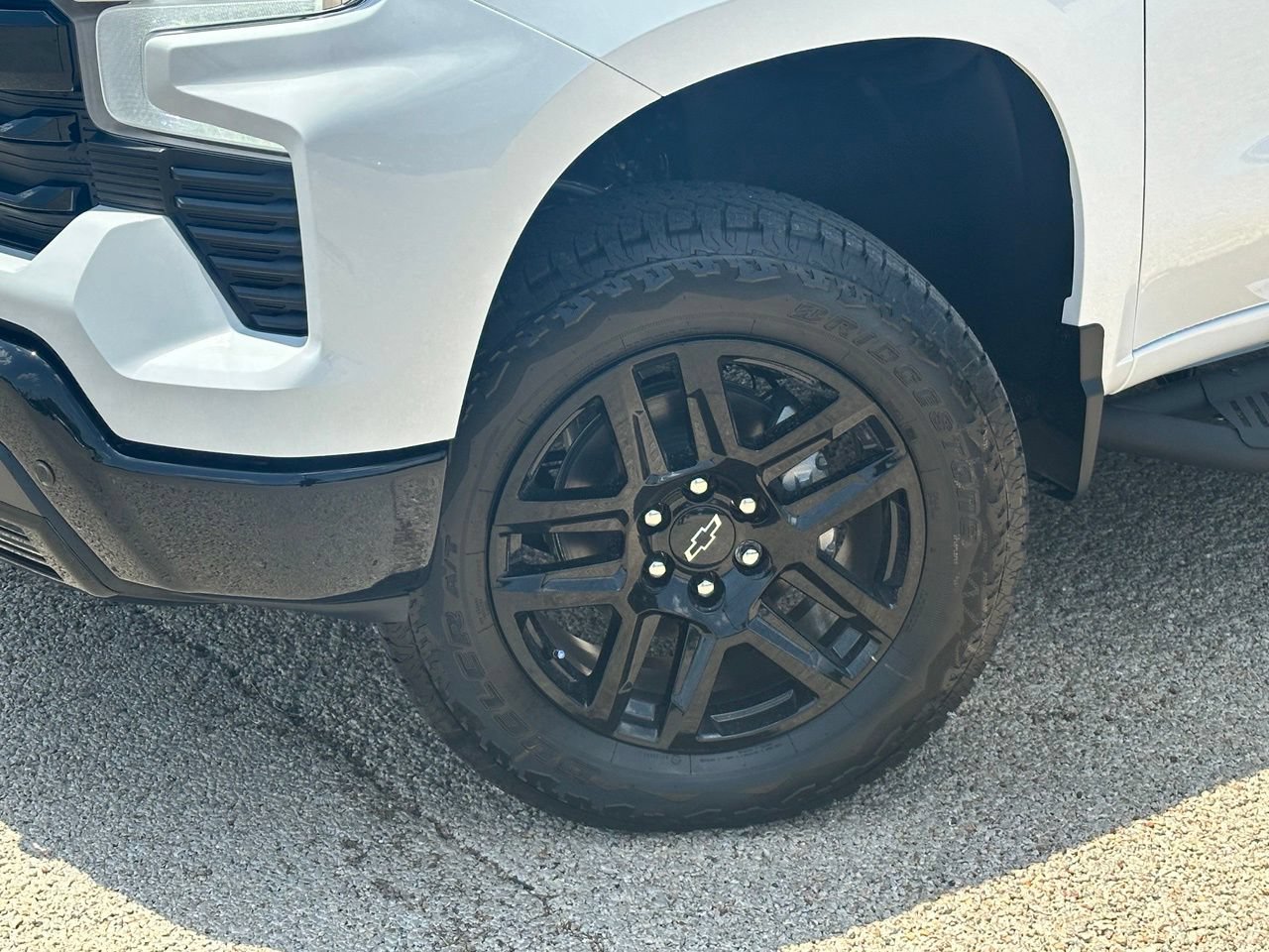 2026 Chevrolet Silverado 1500 LT Trail Boss Truck, photo 2