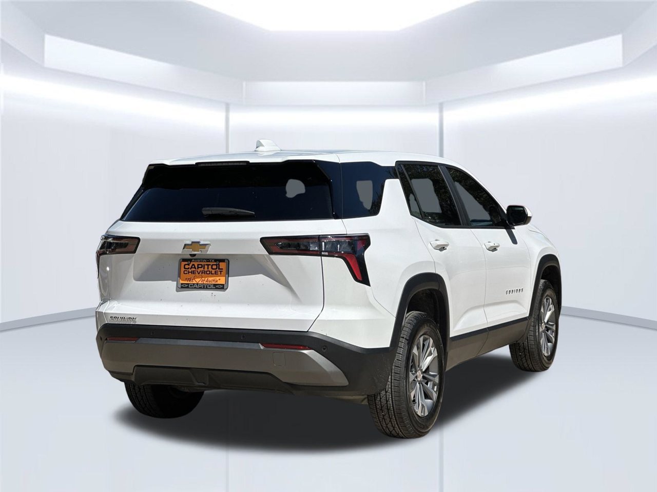2027 Chevrolet Equinox LT, photo 5