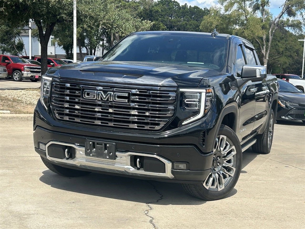 Used 2023 GMC Sierra 1500 Denali Denali Ultimate with VIN 1GTUUHEL2PZ105619 for sale in Austin, TX