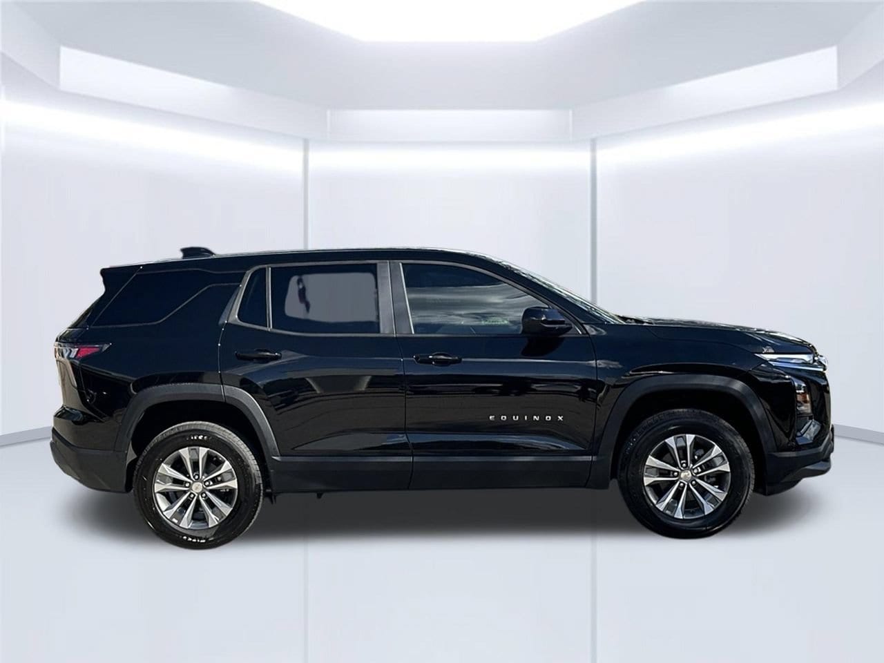 2027 Chevrolet Equinox LT - Photo 7
