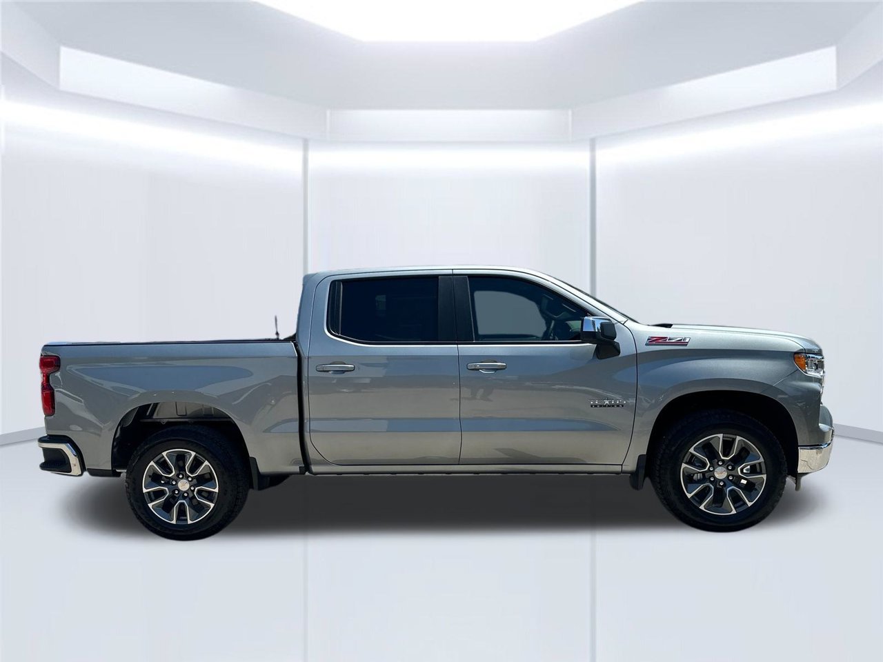 2026 Chevrolet Silverado 1500 LT - Photo 7