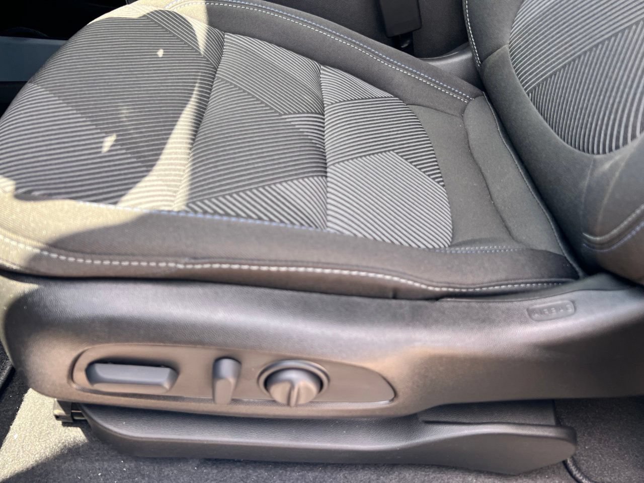 2027 Chevrolet Bolt LT - Photo 24
