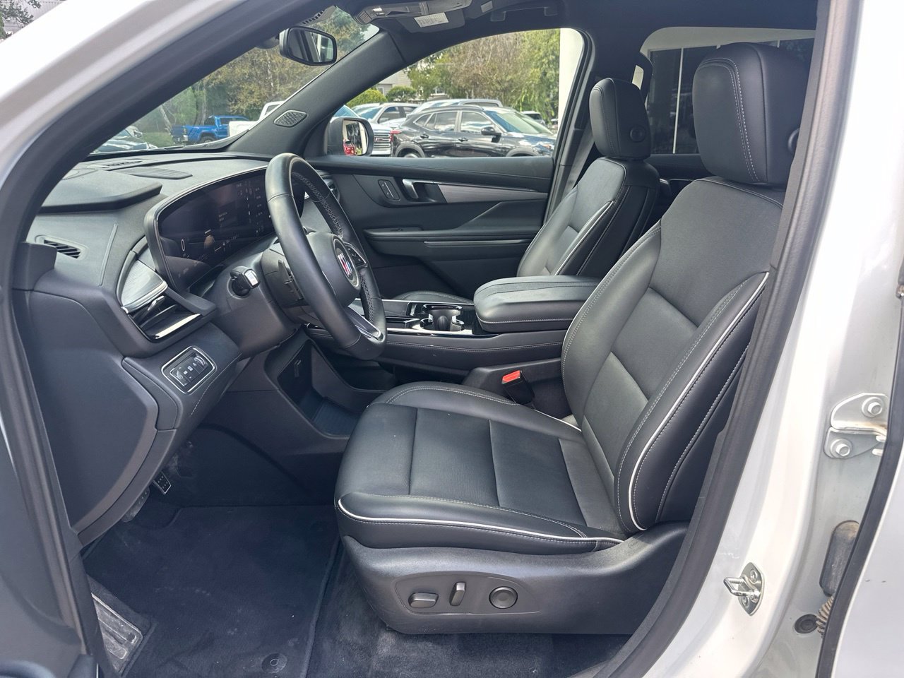 2025 Buick Enclave Preferred - Photo 9
