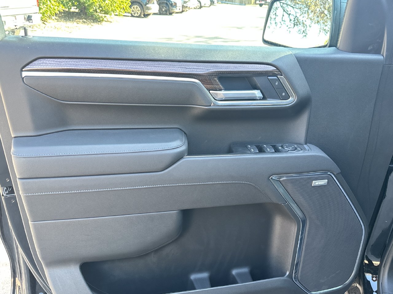 2026 Chevrolet Silverado 1500 LT Trail Boss Truck, photo 11