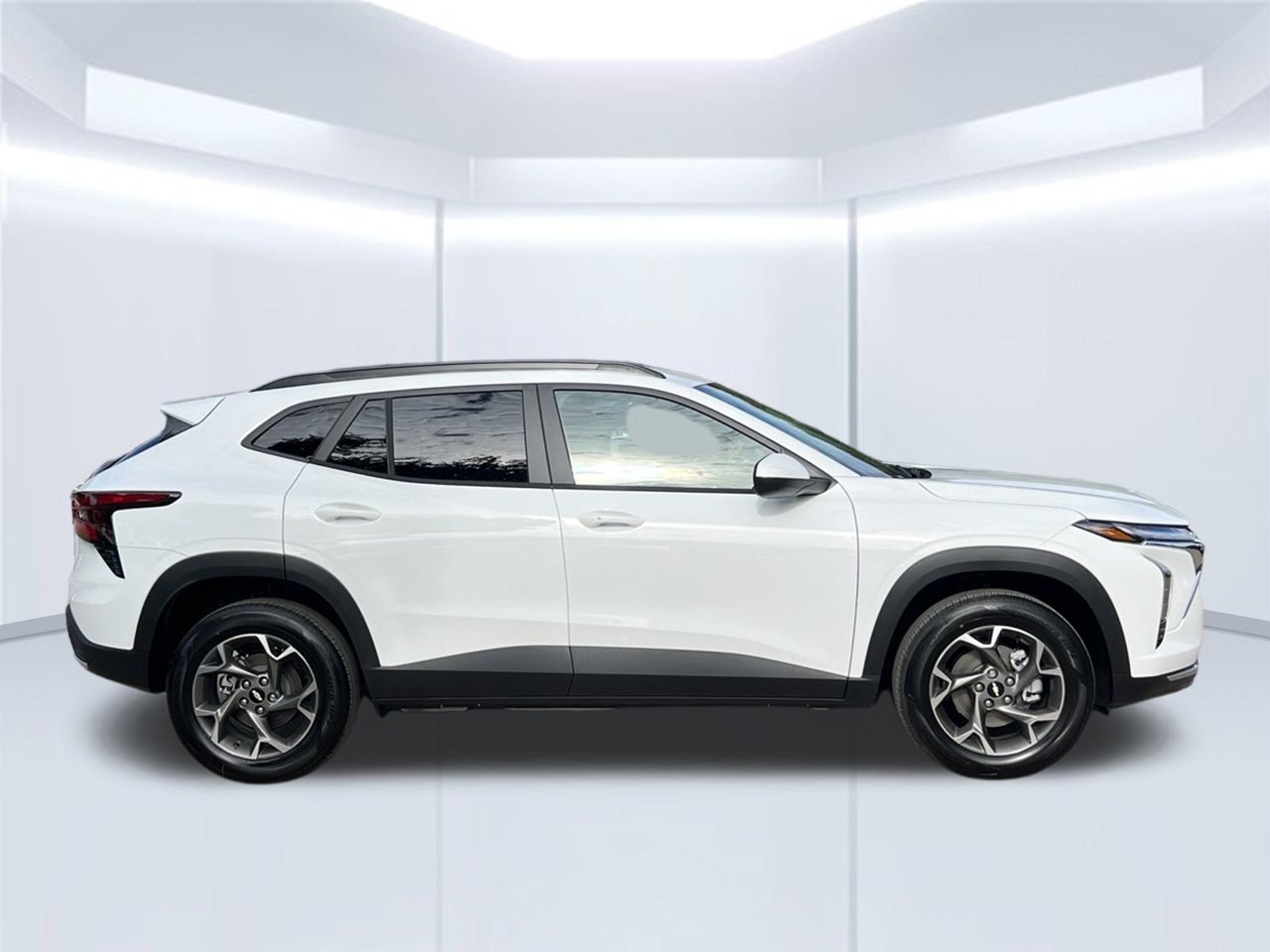 2026 Chevrolet Trax LT - Photo 6