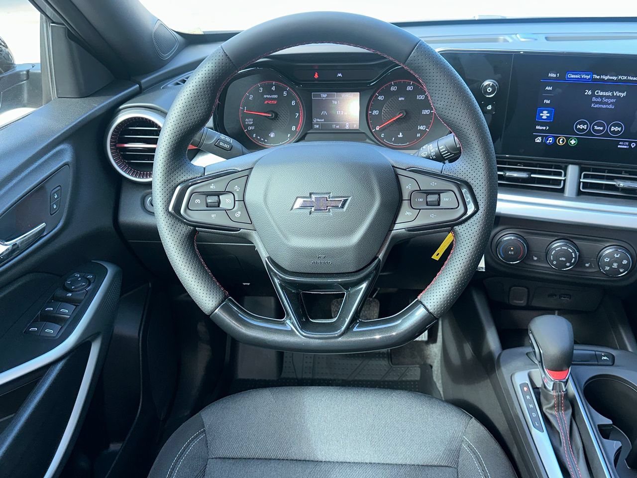 2026 Chevrolet Trax 1RS - Photo 14