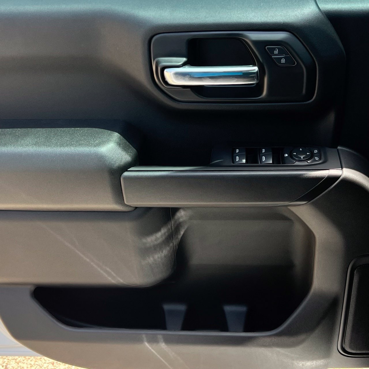 2026 Chevrolet Silverado 1500 Custom - Photo 23