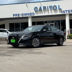 2024 Nissan Altima 2.5 SV Sedan