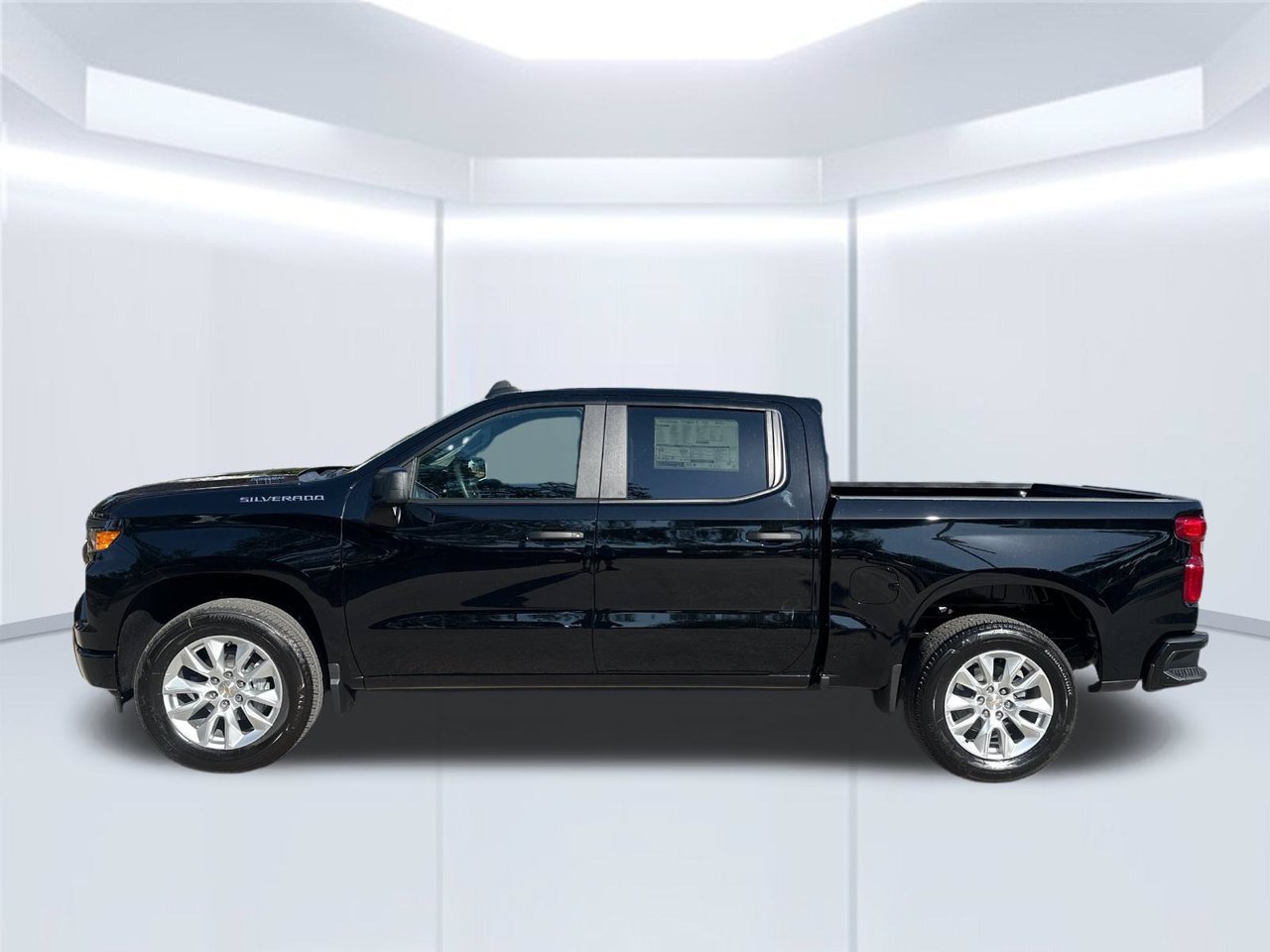 2026 Chevrolet Silverado 1500 Custom - Photo 2