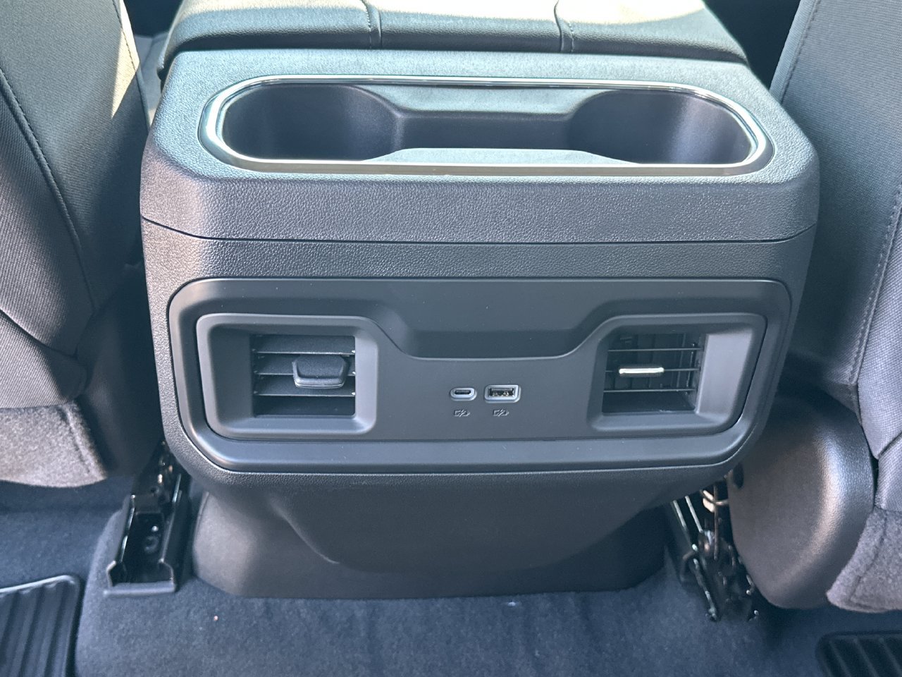 2026 Chevrolet Silverado 1500 LT - Photo 28