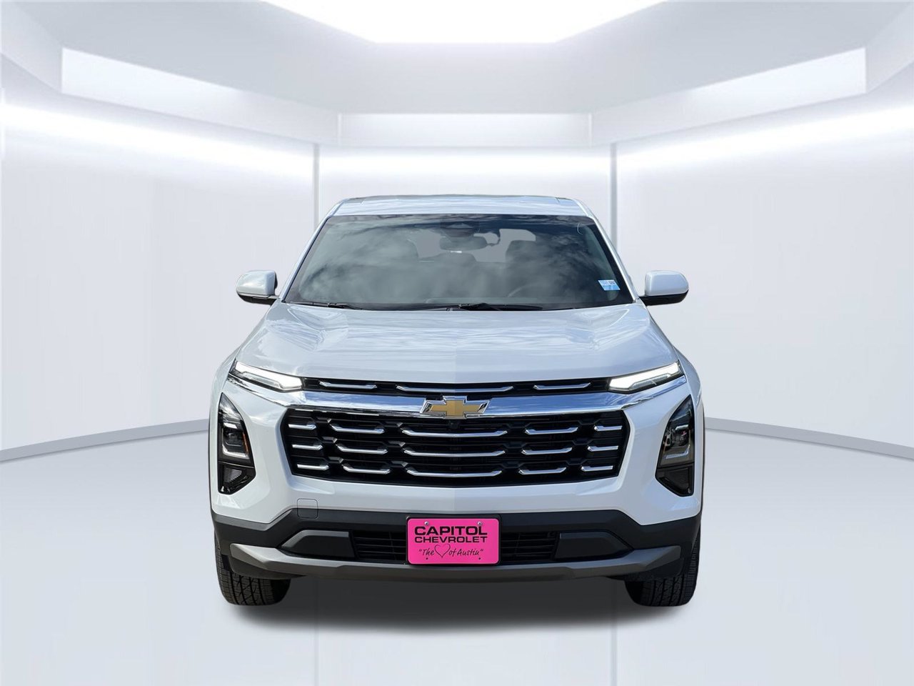 2027 Chevrolet Equinox LT - Photo 8
