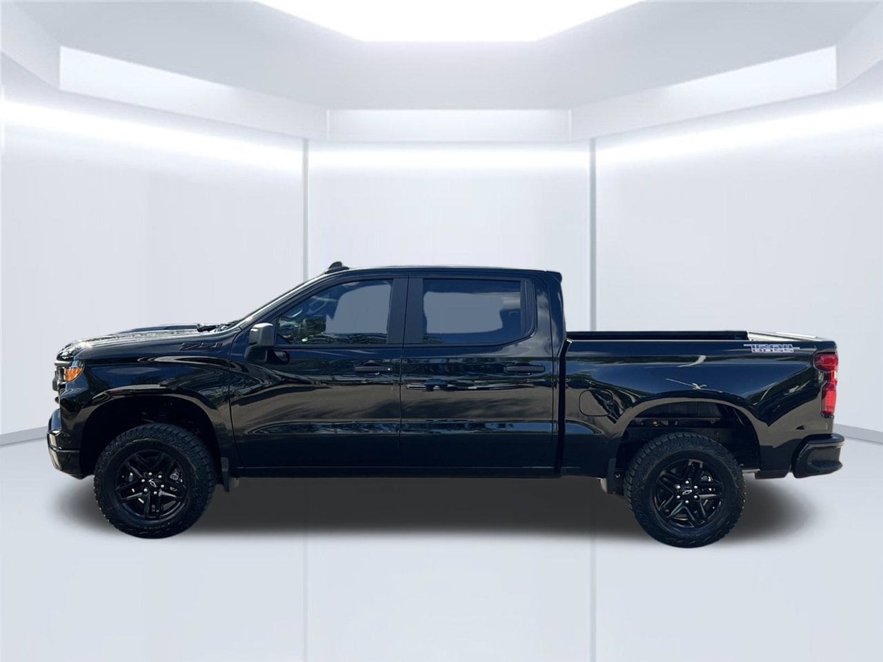 2026 Chevrolet Silverado 1500 Custom Trail Boss, photo 3