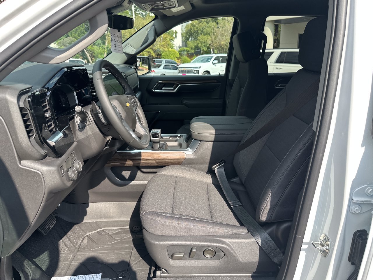 2026 Chevrolet Silverado 1500 LT - Photo 20