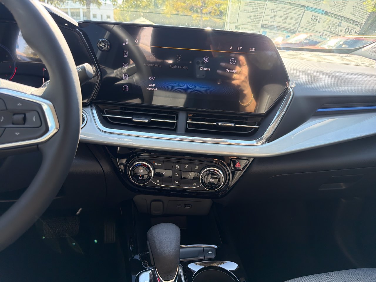 2026 Chevrolet Trax LT - Photo 17