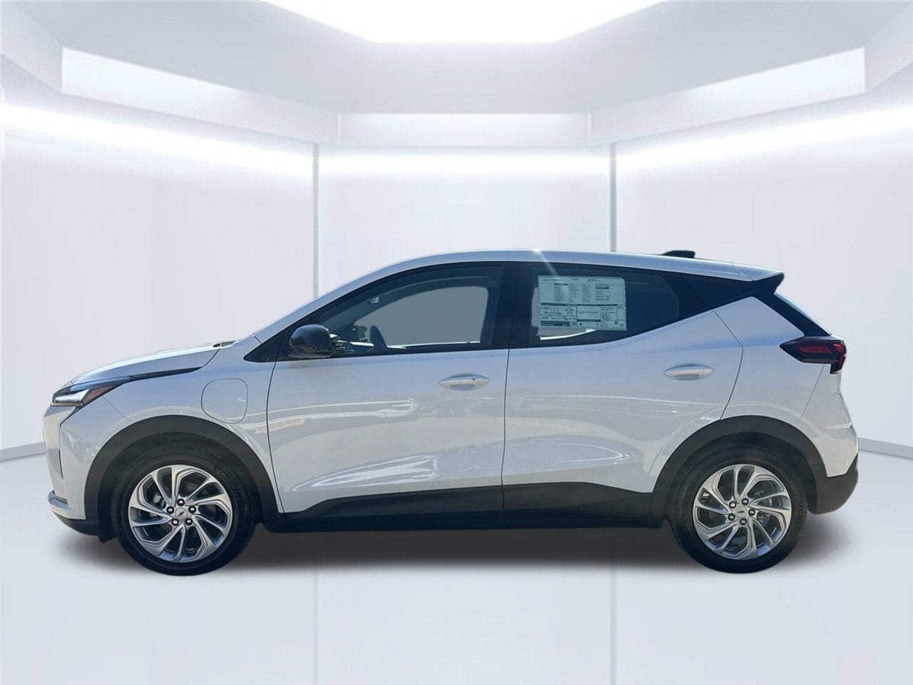 2027 Chevrolet Bolt LT, photo 3