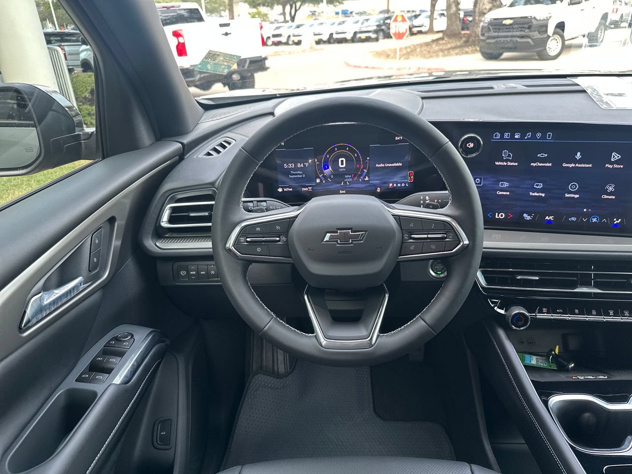2027 Chevrolet Traverse LT SUV, photo 13