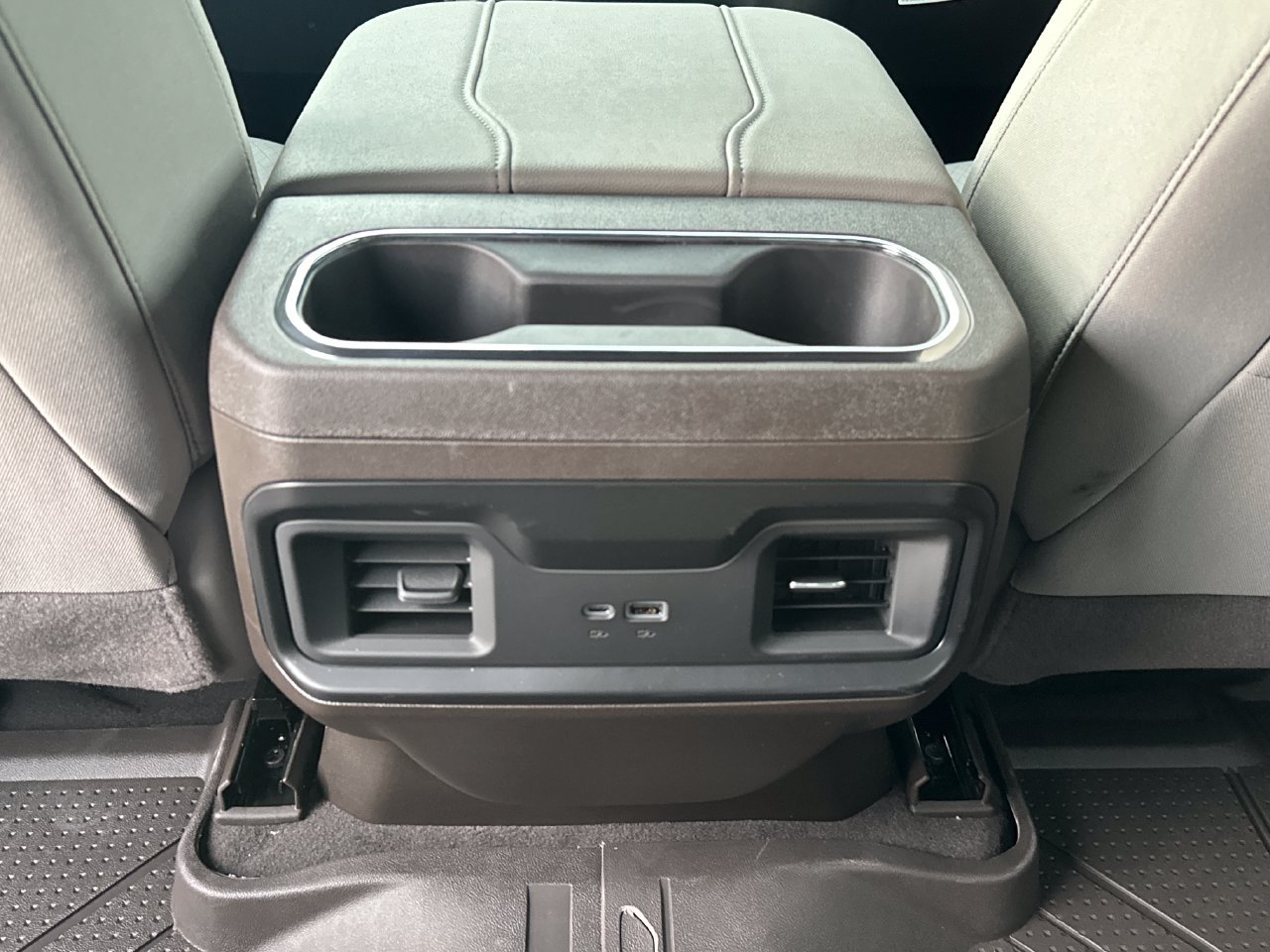 2026 Chevrolet Silverado 1500 LT - Photo 30