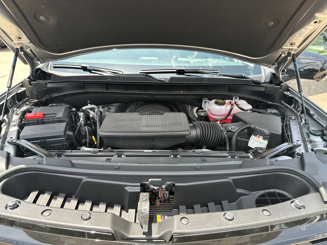 2026 Chevrolet Tahoe LS SUV, photo 23