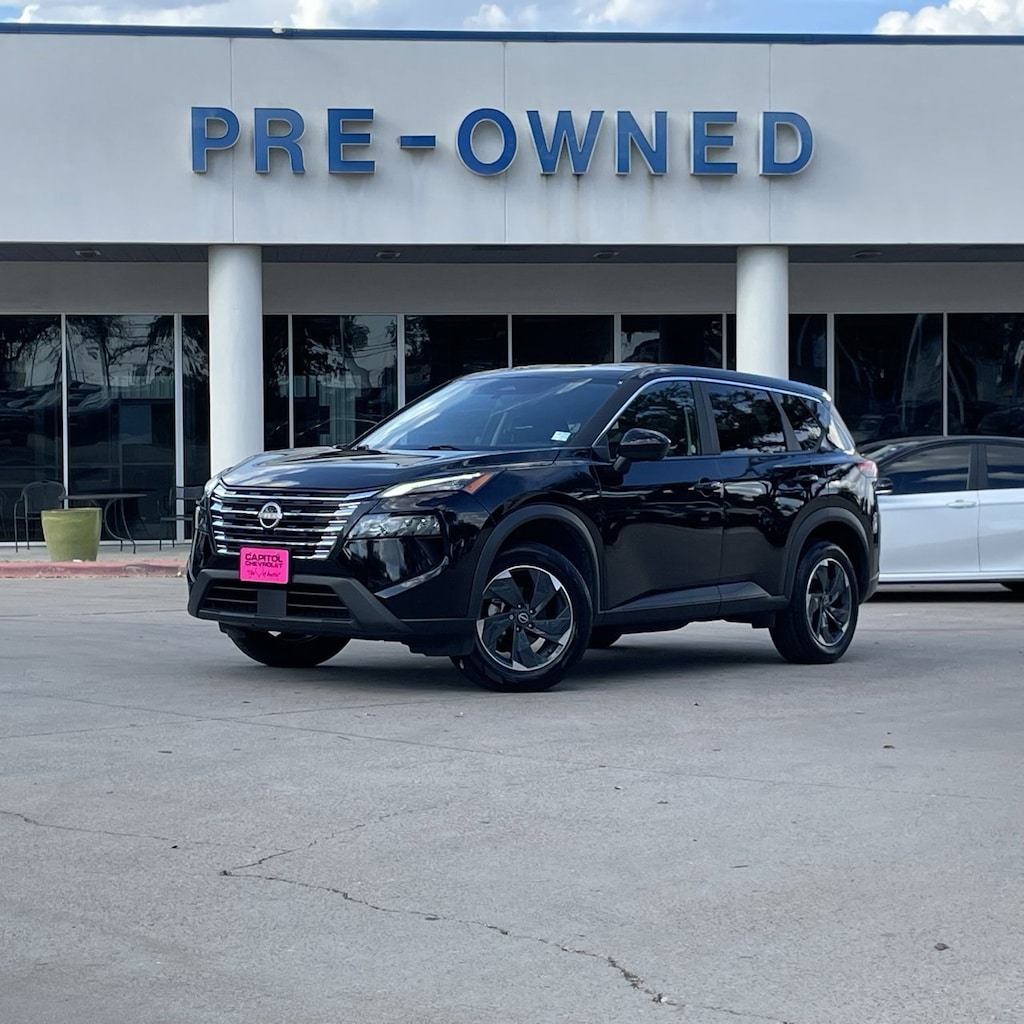 Used 2024 Nissan Rogue SV SUV