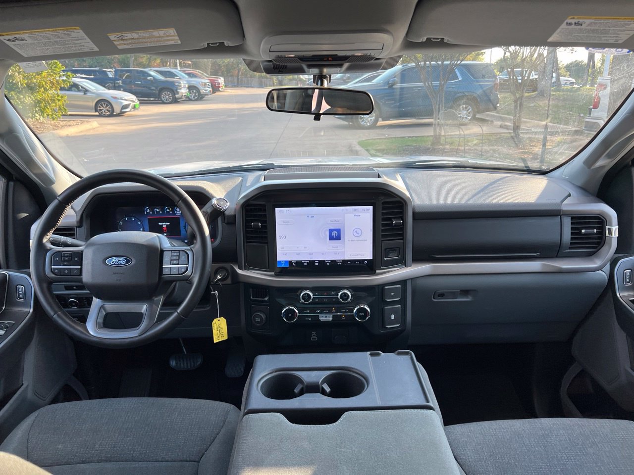 2025 Ford F-150 XLT - Photo 13