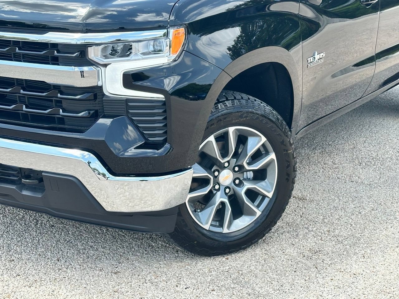 2026 Chevrolet Silverado 1500 LT Truck, photo 2