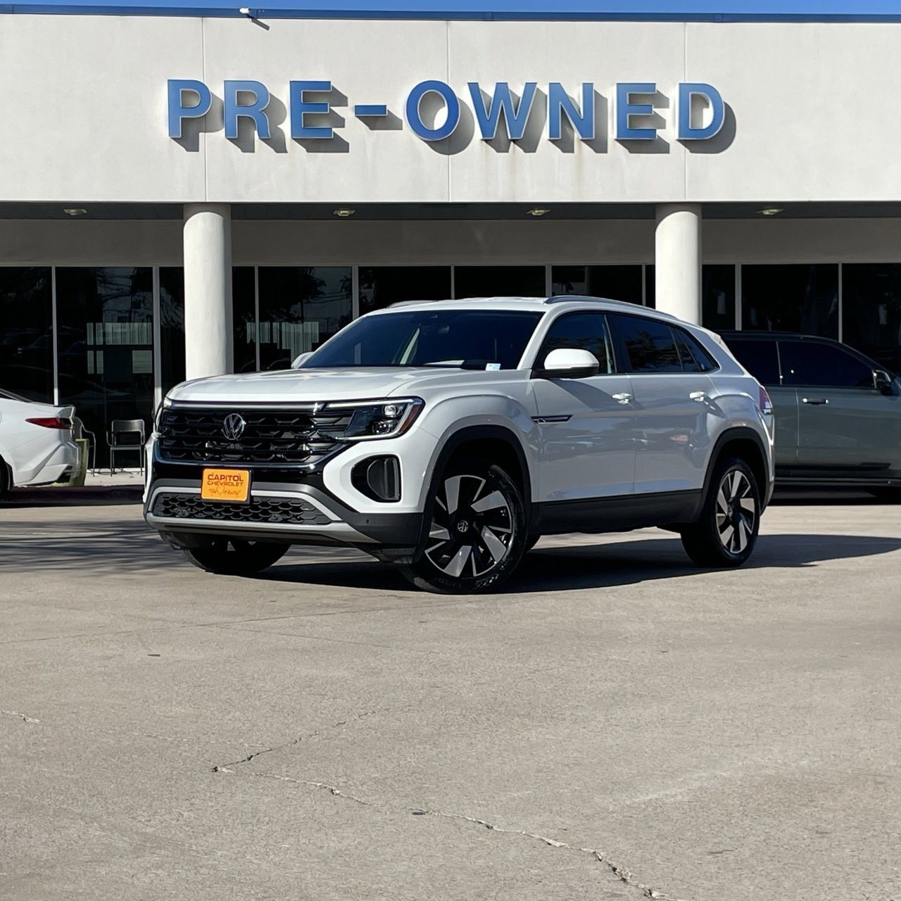 2024 Volkswagen Atlas Cross Sport SE w/Tech's photo