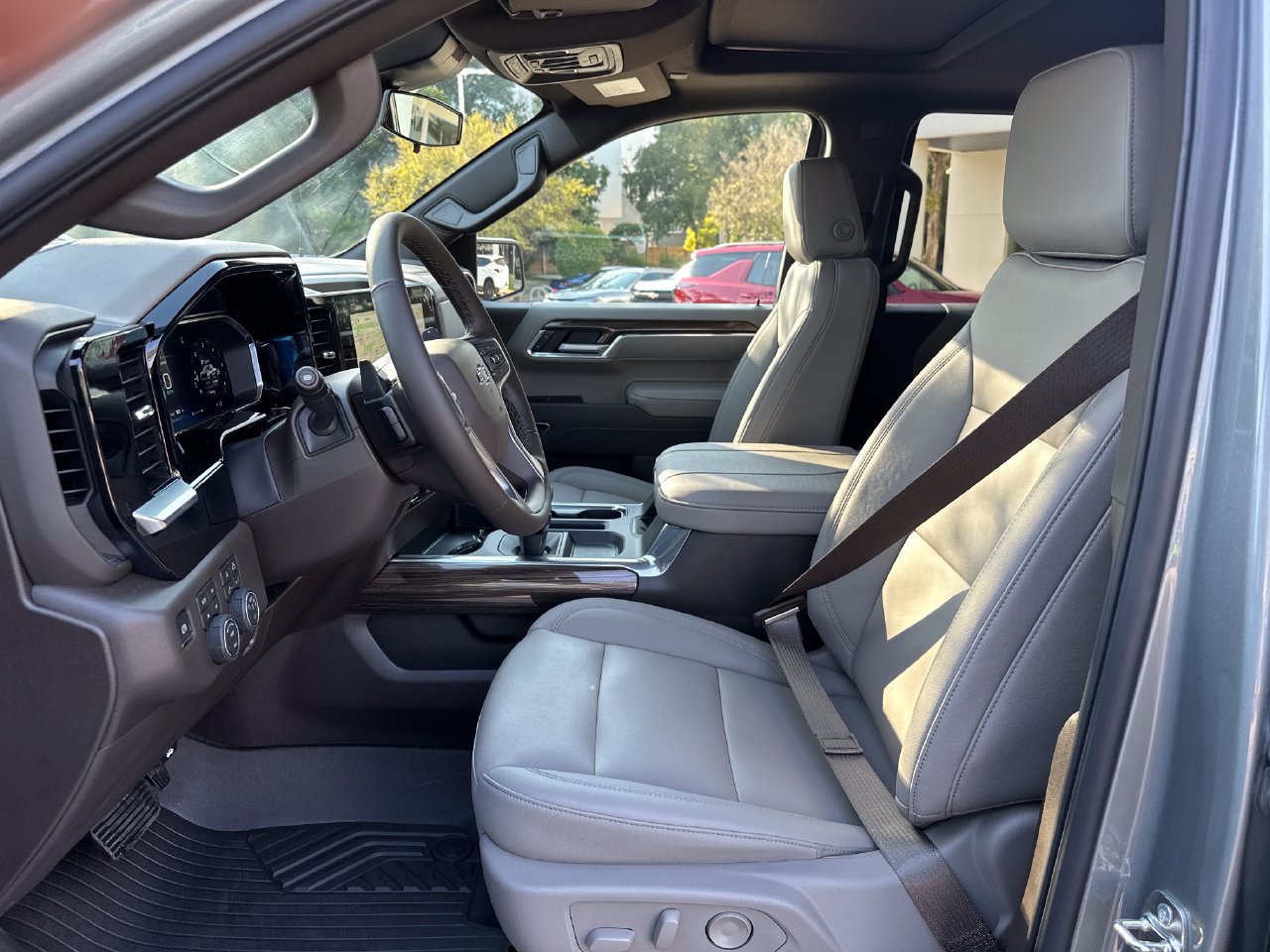 2026 Chevrolet Silverado 1500 LT Trail Boss Truck, photo 17