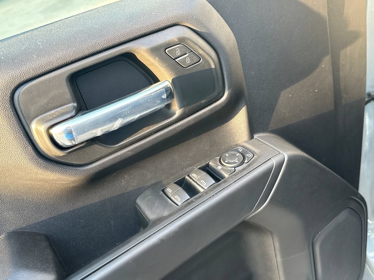 2026 Chevrolet Silverado 1500 Custom Trail Boss Truck, photo 18