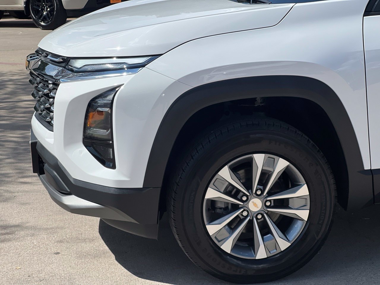 2027 Chevrolet Equinox LT SUV, photo 27