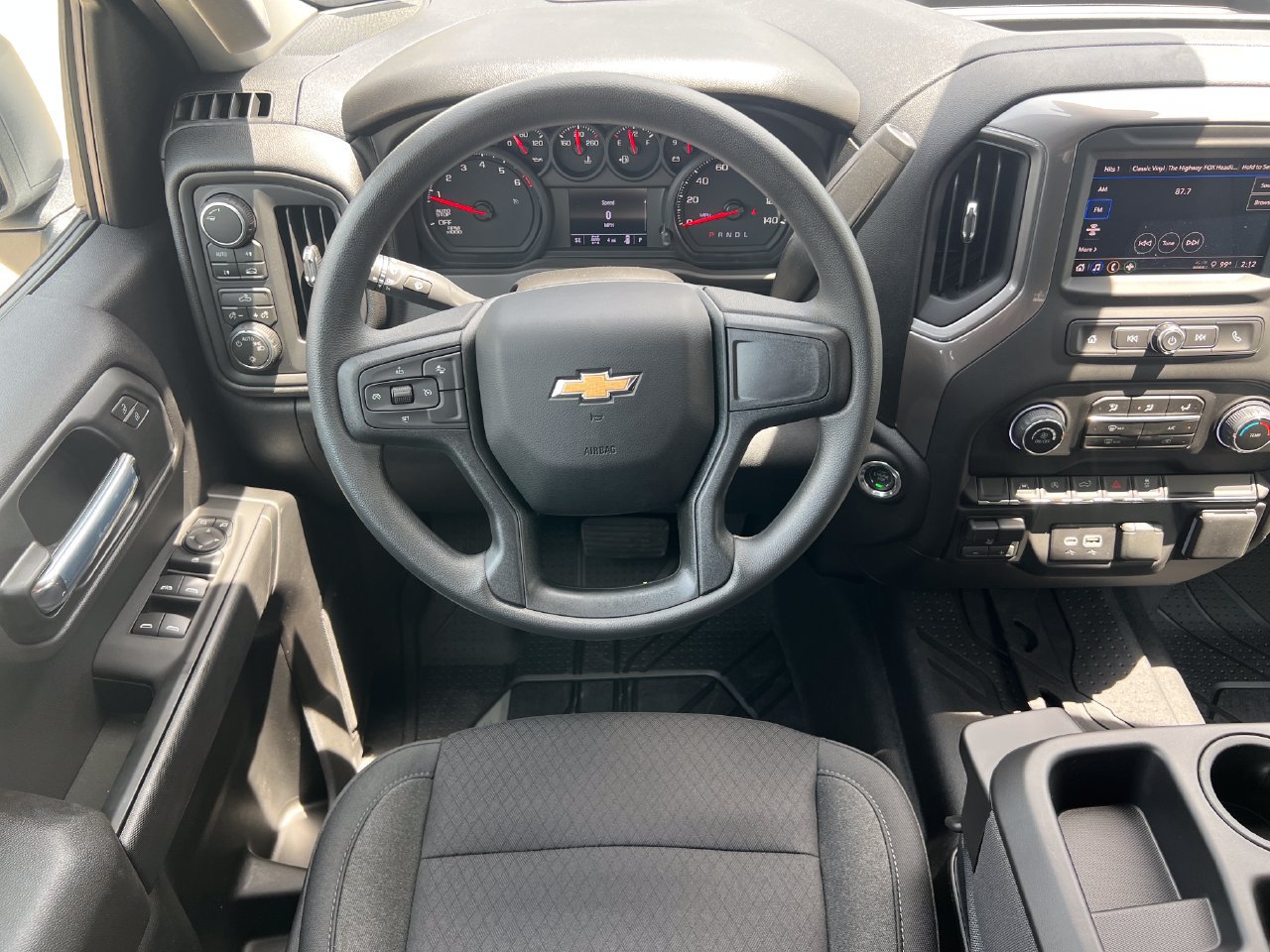 2026 Chevrolet Silverado 1500 Custom - Photo 14