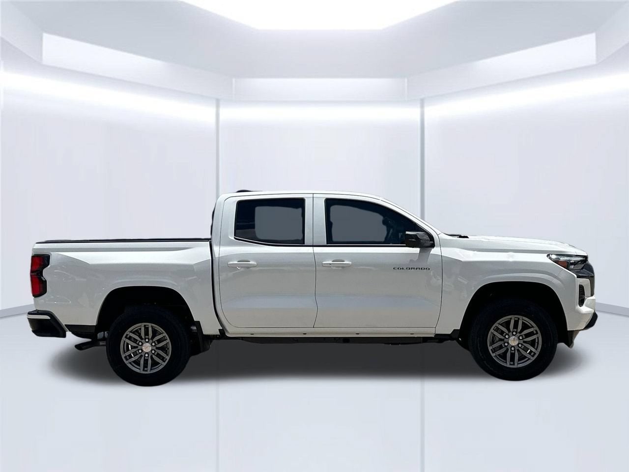 2026 Chevrolet Colorado LT - Photo 6