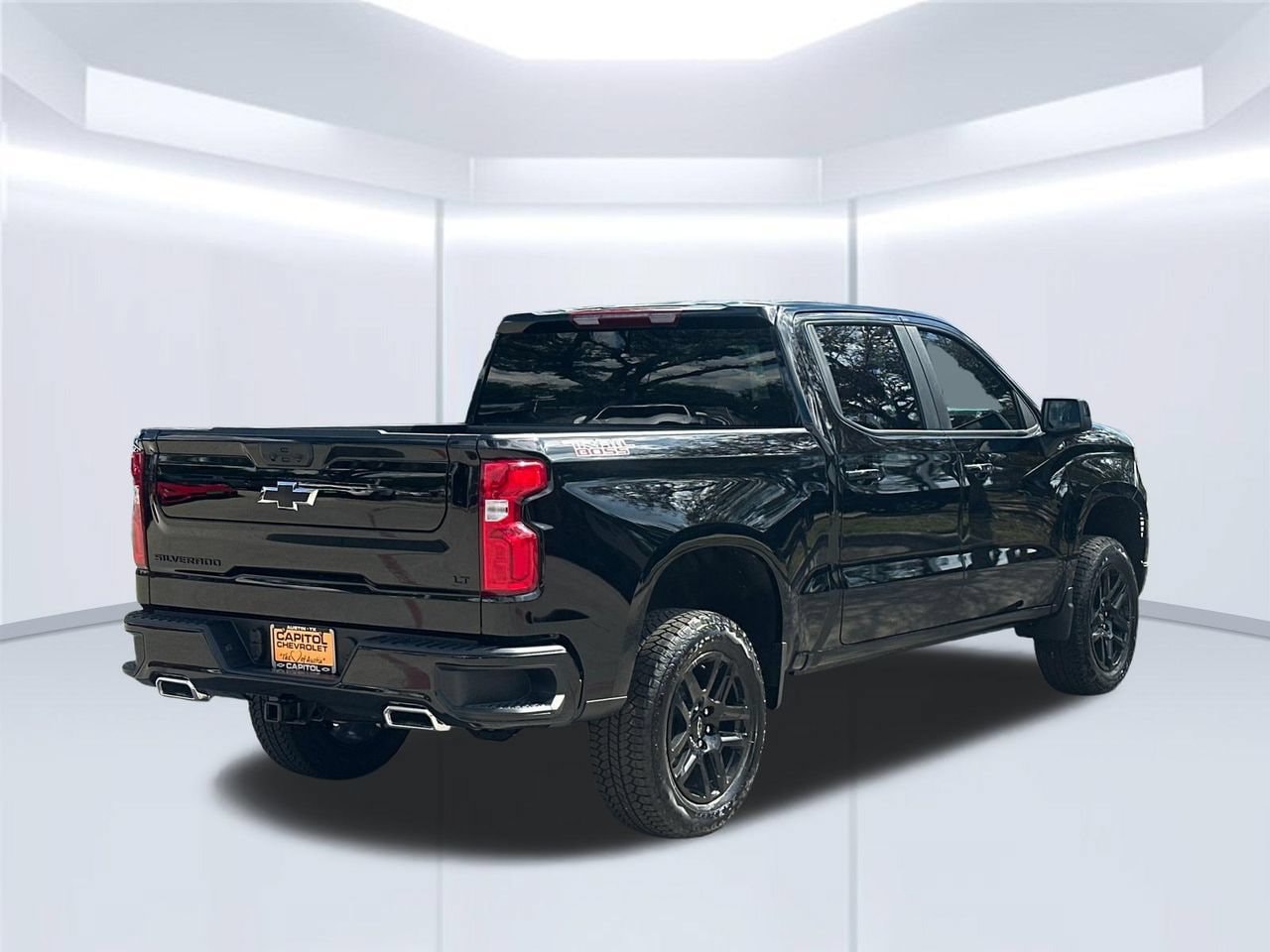 2026 Chevrolet Silverado 1500 LT Trail Boss Truck, photo 6