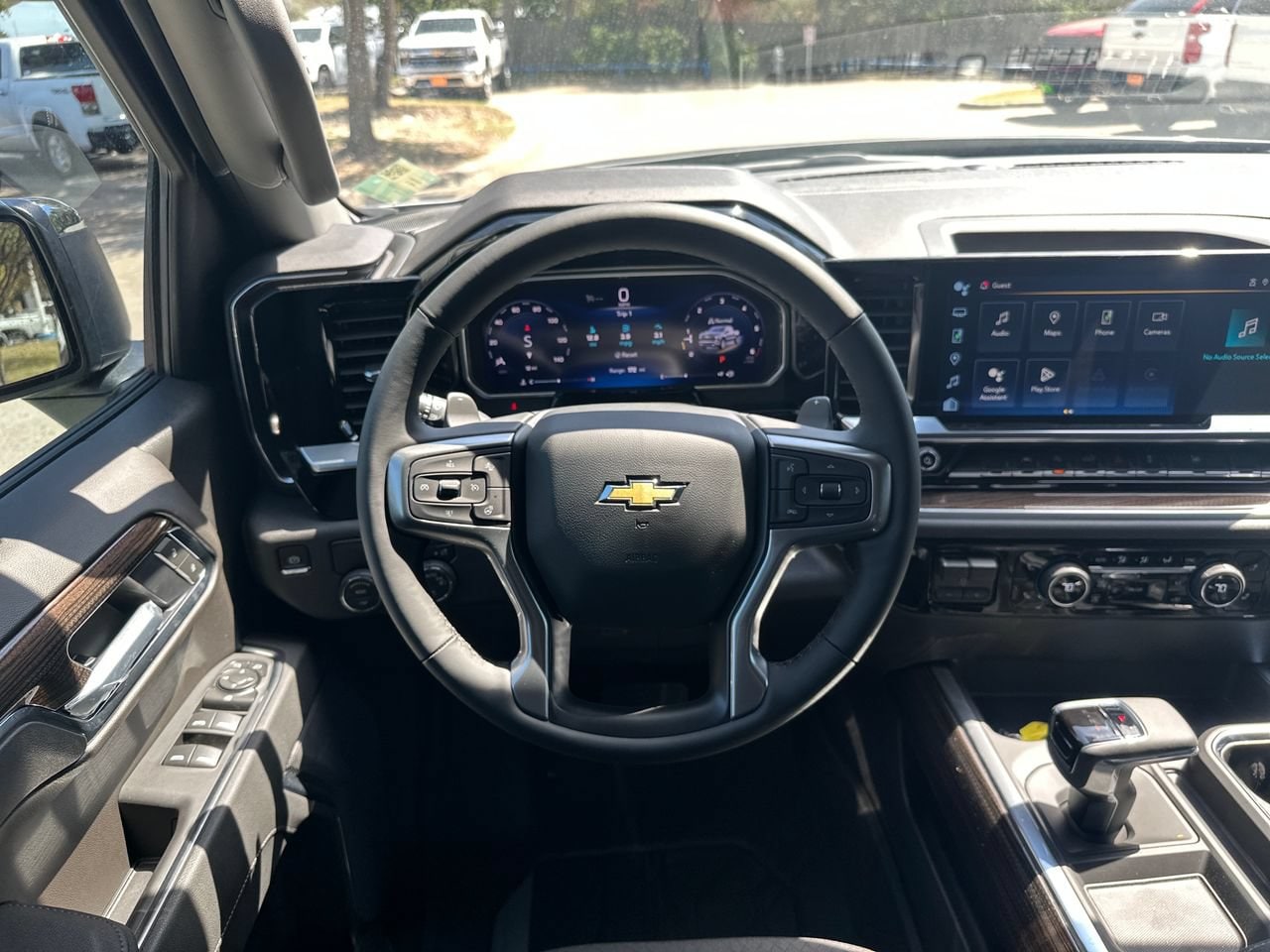 2026 Chevrolet Silverado 1500 LT Truck, photo 13