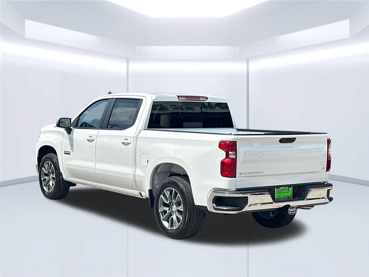 2026 Chevrolet Silverado 1500 LT, photo 3