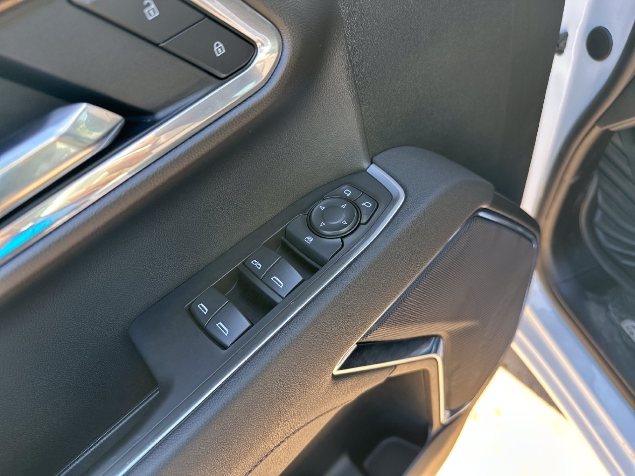 2026 Chevrolet Silverado 1500 LT Trail Boss Truck, photo 11