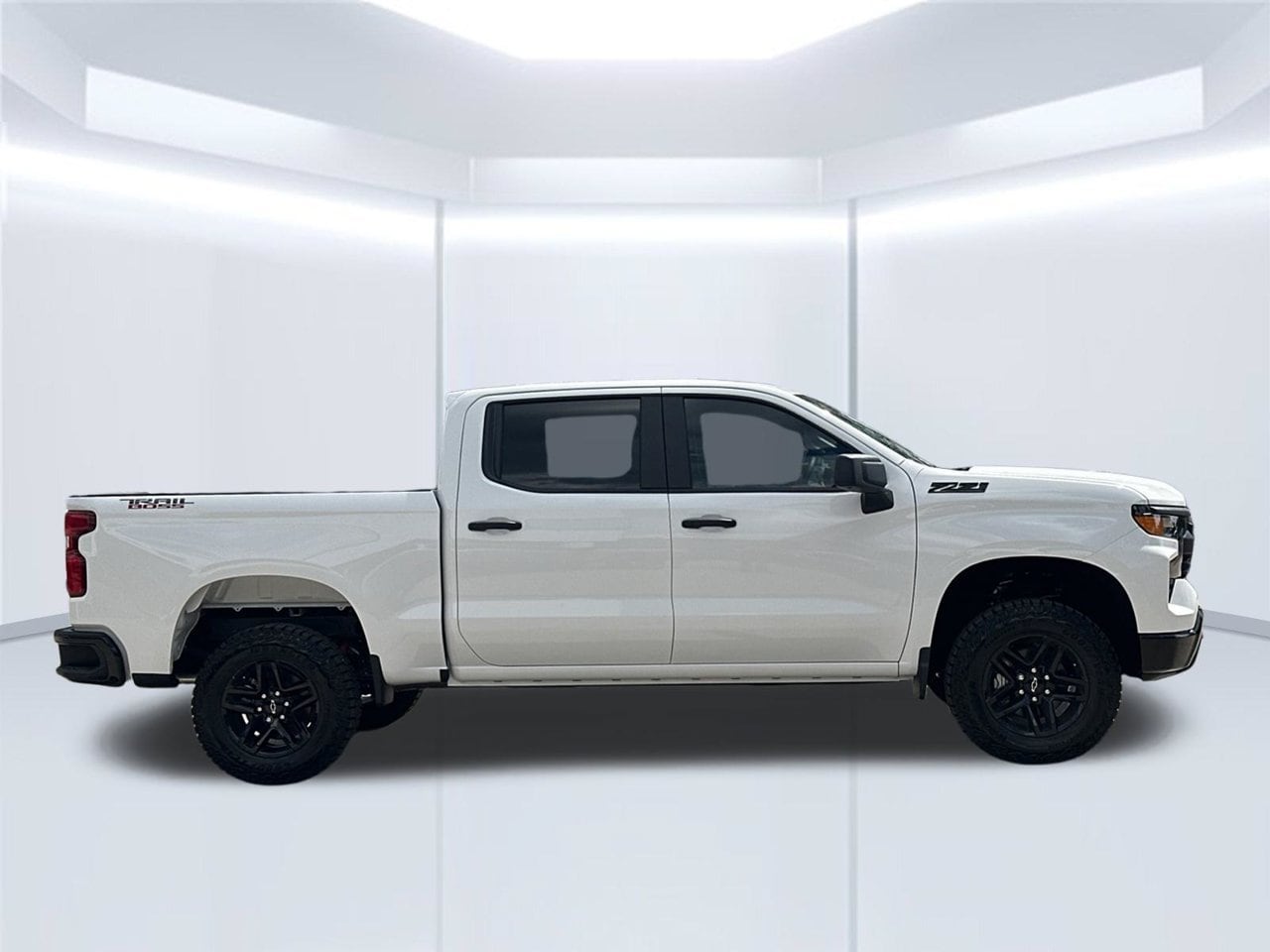 2026 Chevrolet Silverado 1500 Custom Trail Boss - Photo 6