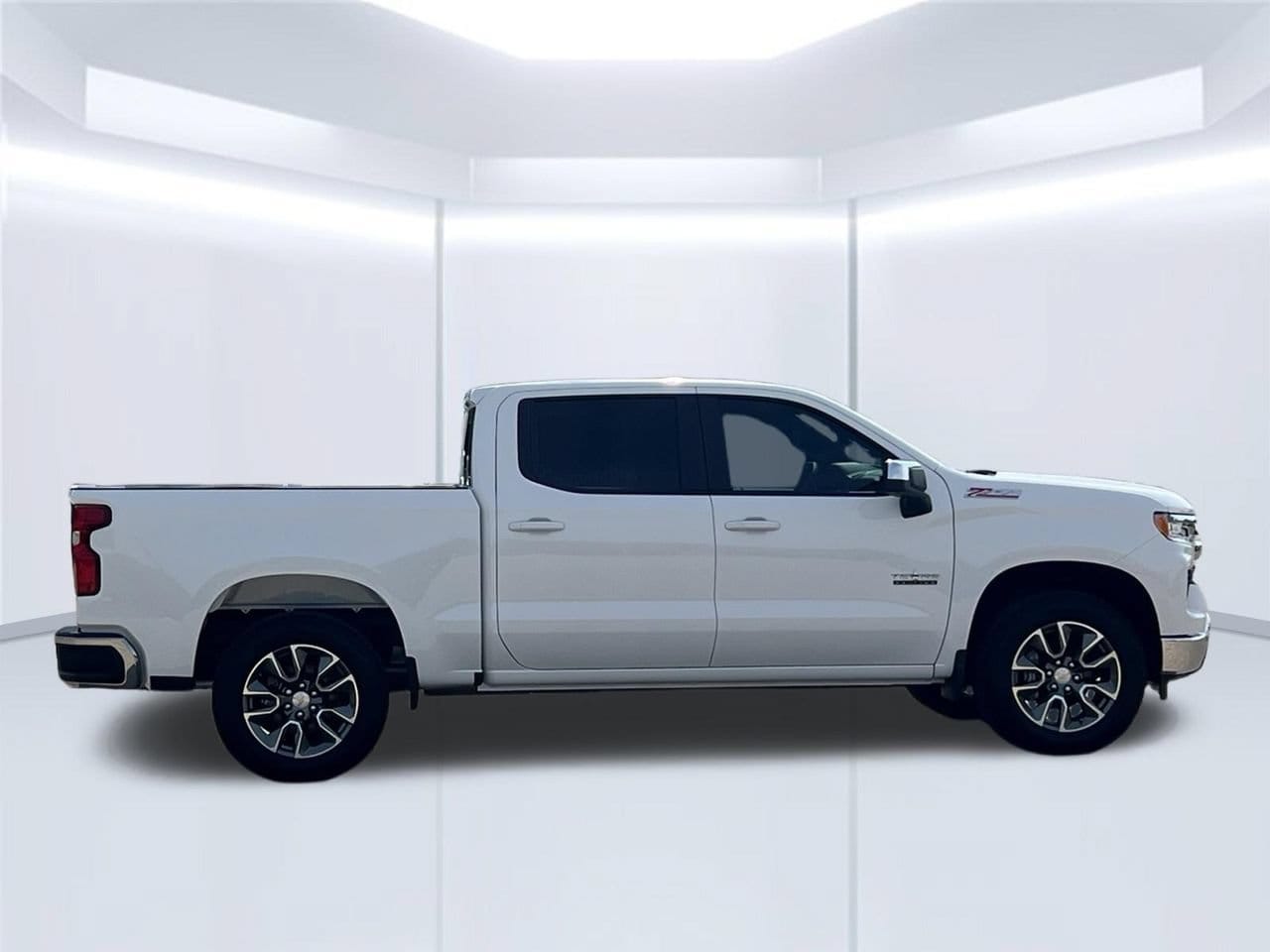 2026 Chevrolet Silverado 1500 LT Truck, photo 9