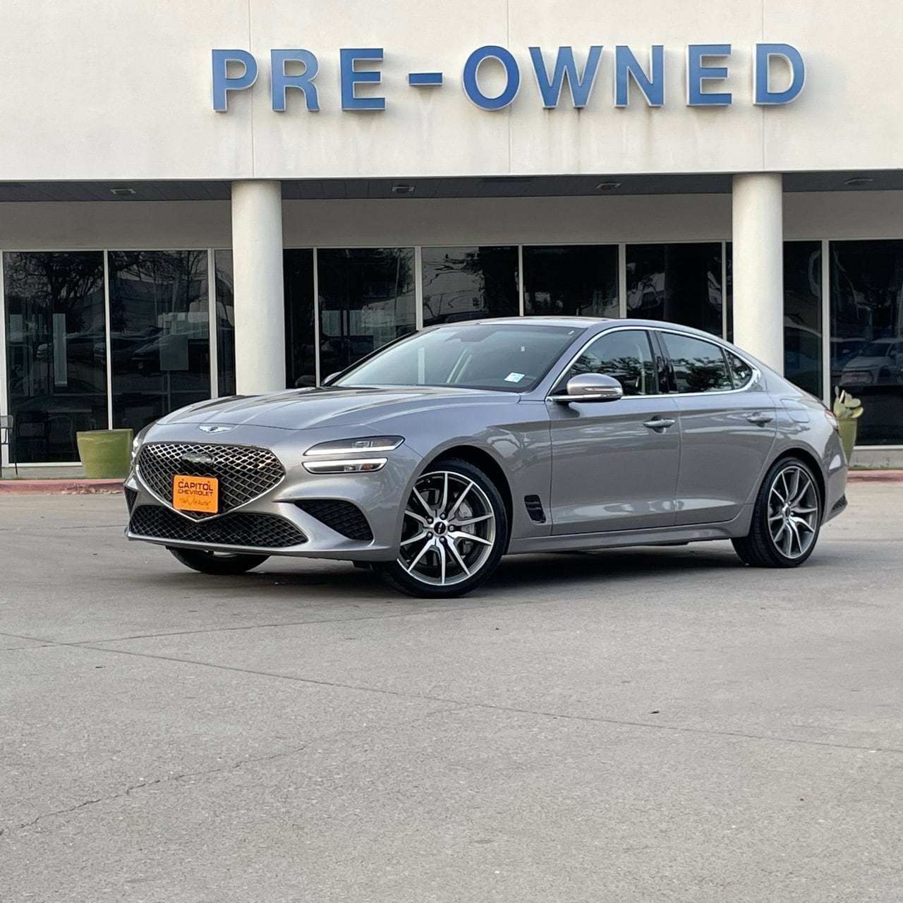 2025 Genesis G70 Base's photo