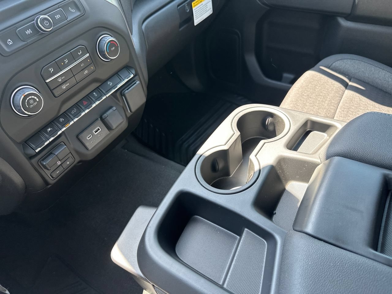 2026 Chevrolet Silverado 1500 Custom Trail Boss Truck, photo 24