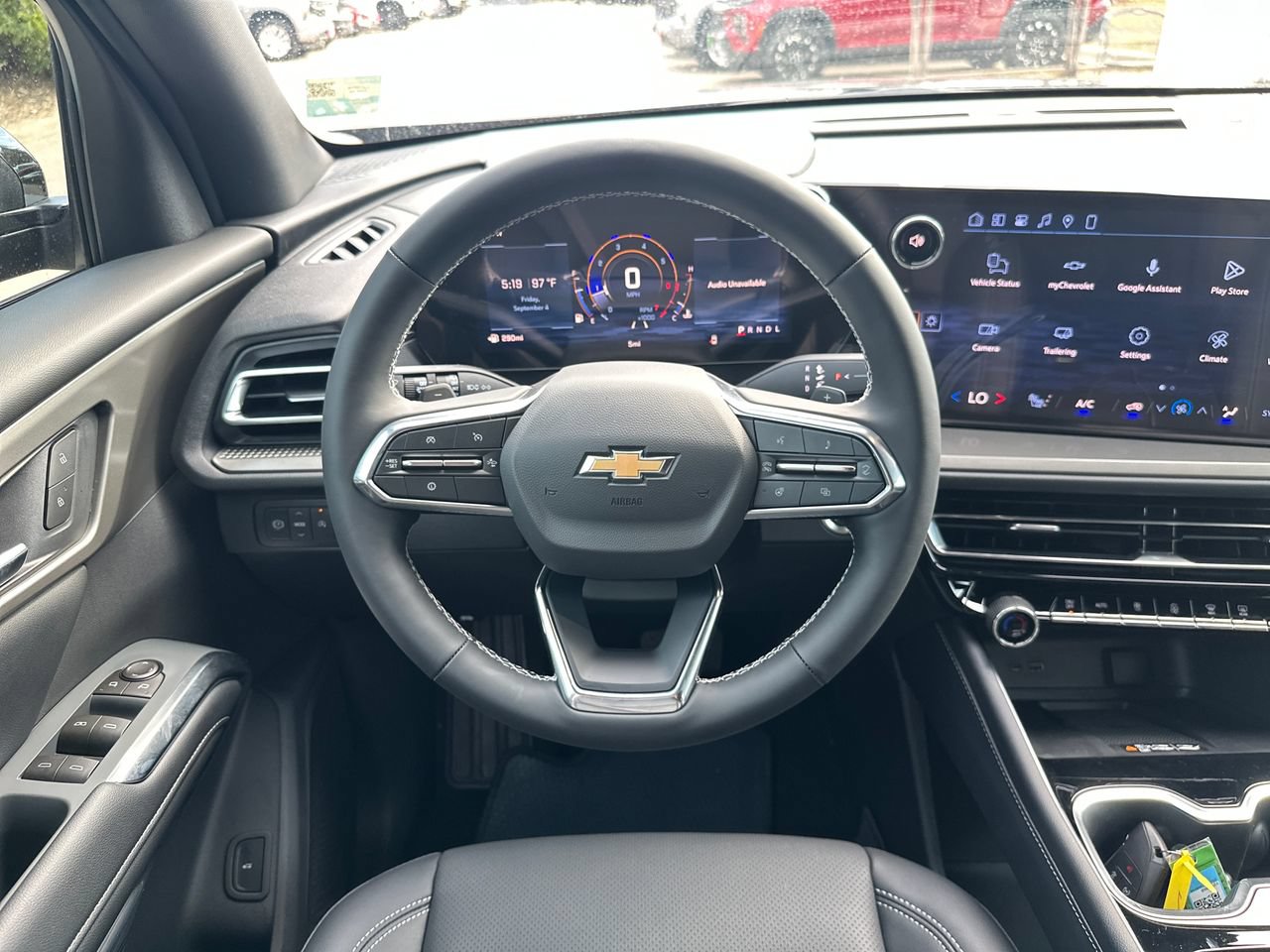 2027 Chevrolet Traverse LT SUV, photo 14